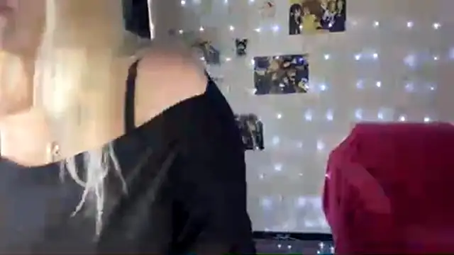 Tina Evanss online show from April 1, 8:04 am