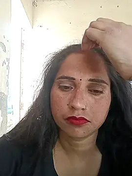 Raanieoy012 online show from April 24, 2:47 am