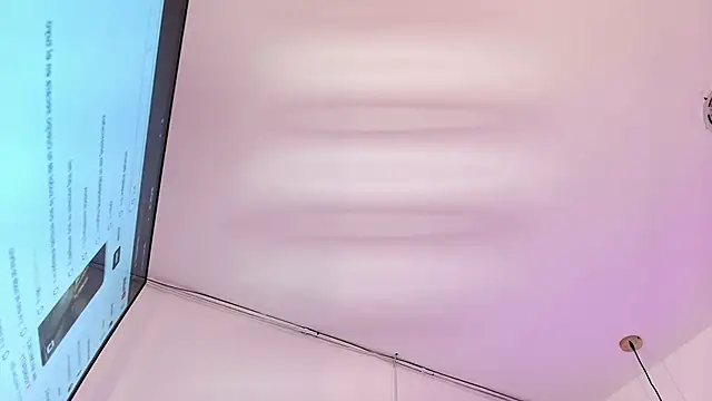 scarlett turner  online show from April 8, 1:13 pm