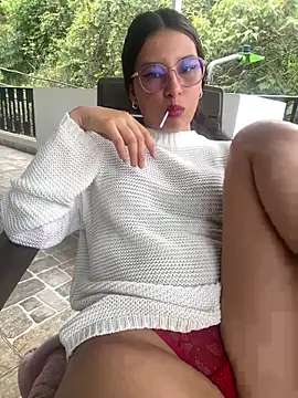 babylexi18 online show from April 16, 8:52 pm