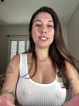 Carolzinhalux69 online show from May 20, 4:37 pm