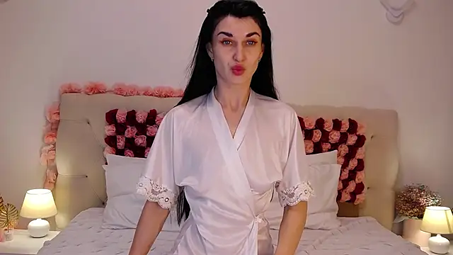 AriannaCruise online show from April 16, 10:12 pm