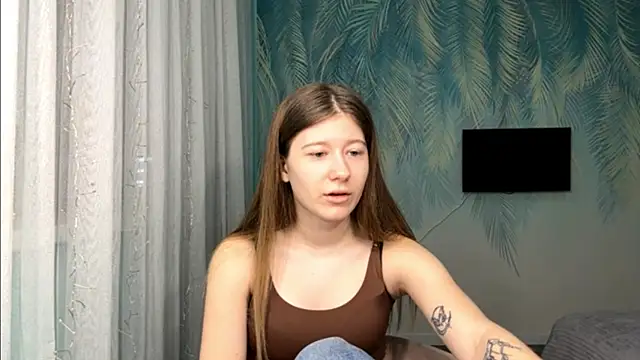 Kate Jomallona online show from April 12, 1:47 pm