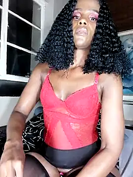 CaramelCandyxx online show from March 31, 9:15 pm