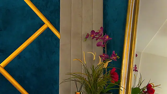 BrunetteBombiX online show from March 31, 3:56 pm