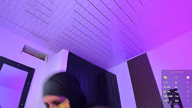 Nailea   online show from April 17, 2:02 am