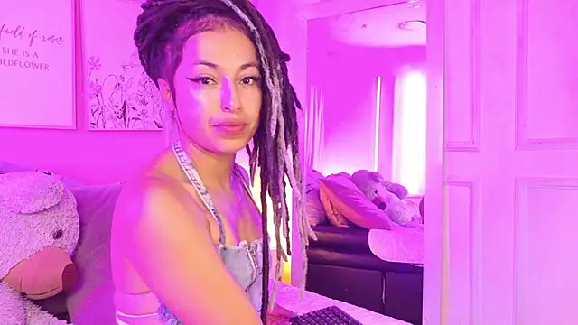 canela bm online show from April 18, 1:24 pm