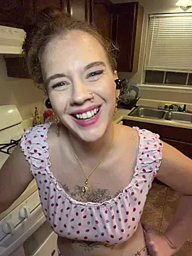 RoxyRedXO12 online show from April 12, 3:42 am