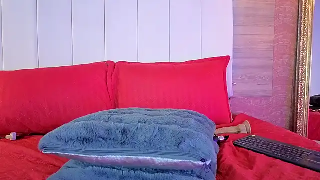 KerlenTeen online show from April 11, 7:45 am