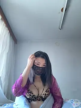 xiaxia-2026 online show from April 11, 4:07 am