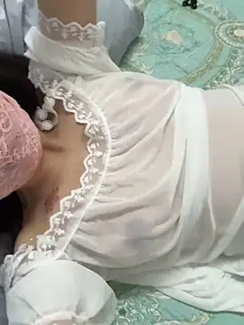 xiaxia-2026 online show from April 11, 12:31 pm