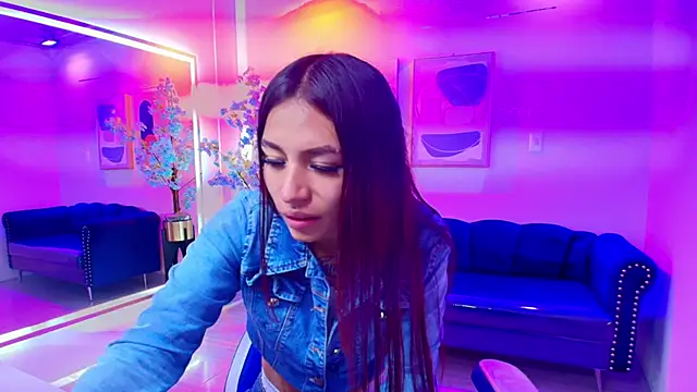 Charlotte bower online show from April 17, 7:49 pm