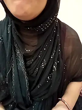 Miss Noor   online show from July 15, 10:42 am