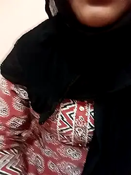 Miss Noor   online show from July 17, 3:22 am