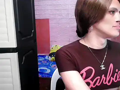 Bella CiaoX online show from April 15, 6:19 pm