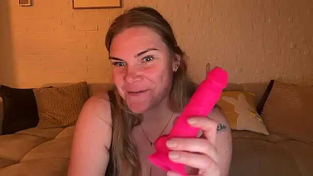 SexyBlondJoanna-Exclusief online show from April 4, 7:45 pm