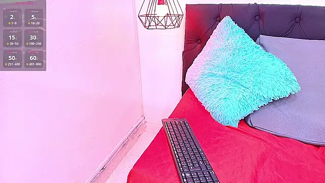 Dahlia 182 online show from July 6, 3:03 pm