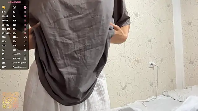 NamiLoon online show from June 24, 2:32 am