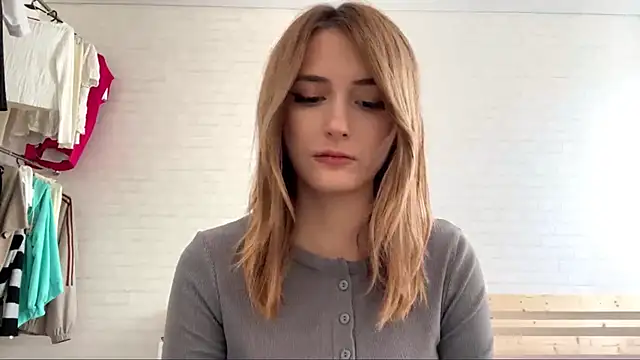 CassiPlacido online show from March 30, 9:53 am