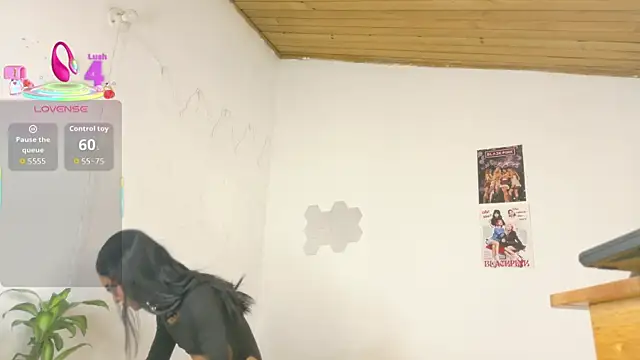 estephany doll01 online show from April 12, 11:39 pm