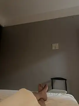 tanhualang001 online show from April 3, 11:58 pm