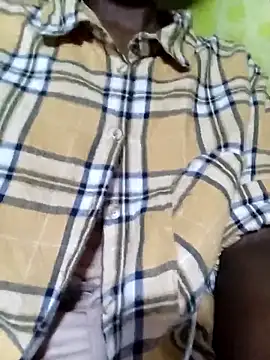 BOOBQUEEN25 online show from April 15, 1:55 pm