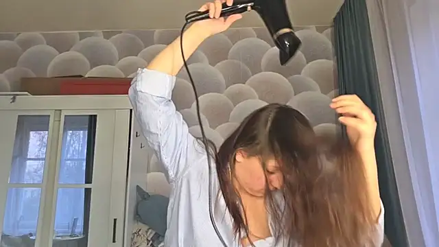 AnnaSpirit online show from April 16, 4:17 pm