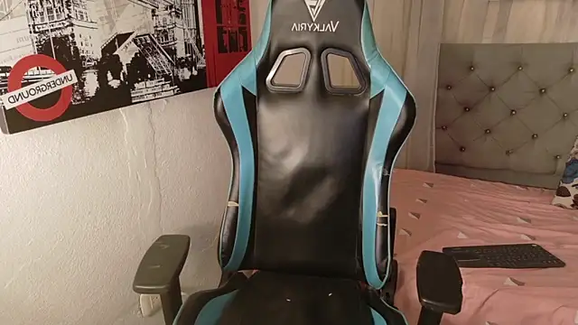 Liza love6 online show from April 17, 12:02 am