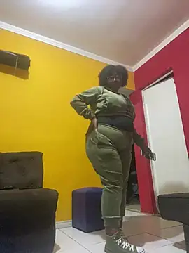 BoobsQueeen online show from June 26, 12:23 am