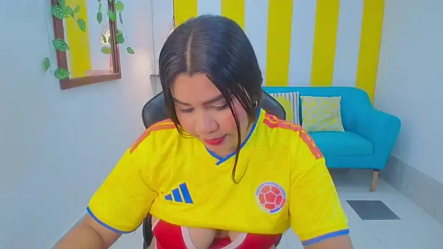 ValeryBliss  online show from April 12, 11:28 pm