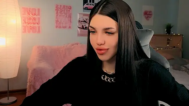 molly rettyy online show from April 19, 4:34 am