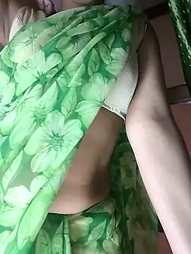 Curvy Sanaya online show from April 16, 6:18 pm