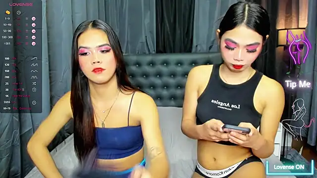 AvamoonlightX online show from April 1, 1:52 pm