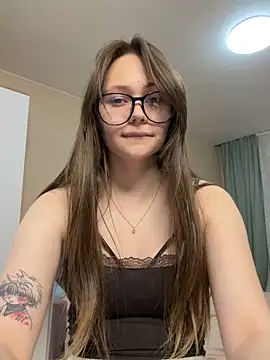 NIKAGPT online show from April 17, 9:50 pm