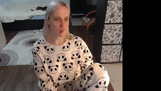 Sweet hot shrmp online show from June 3, 4:46 am