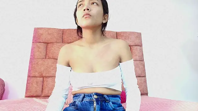 Emily Gross online show from April 14, 2:50 pm