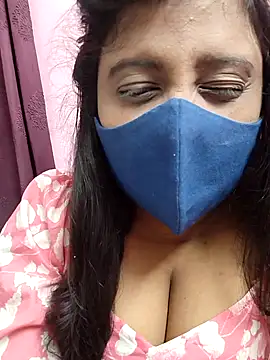 Tami-sonia online show from April 1, 2:03 pm