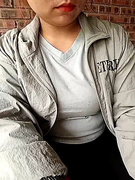 jas-cutle online show from April 17, 2:46 am