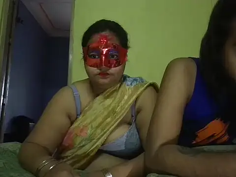 Naina1994 online show from June 4, 6:40 am