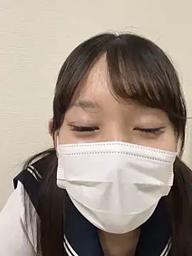 yuki2210 online show from April 14, 10:15 am