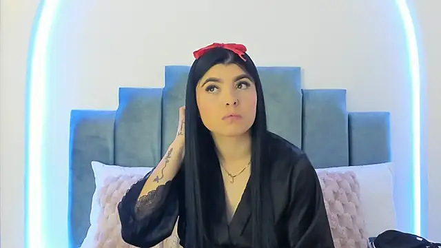 candy luna 03 online show from April 4, 11:42 am