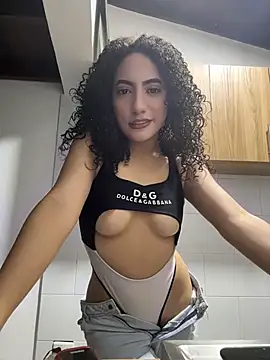 Odett Khastoff online show from April 27, 5:26 am