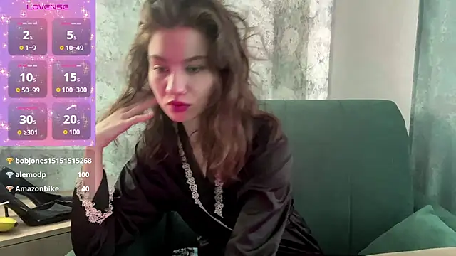 SelenaKiss  online show from April 18, 3:09 am