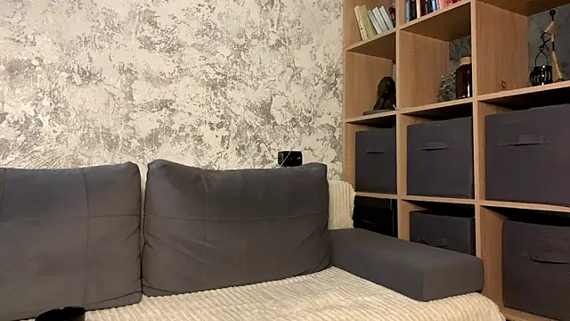 SandyKiss  online show from April 15, 4:18 pm