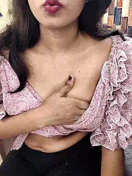 BlushingBunny  online show from April 4, 5:56 pm