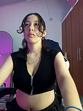 Tatica tentation online show from April 16, 1:22 pm