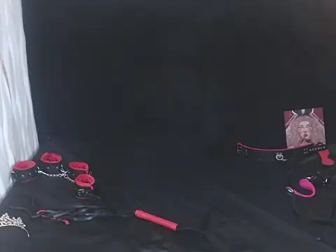 KamylaBiker online show from April 15, 8:26 am