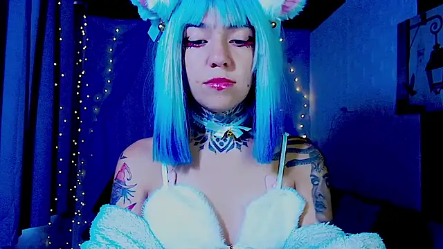 LannieGonzales online show from April 20, 12:52 pm