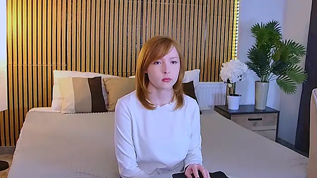 CherryCrushLove online show from April 19, 5:40 am