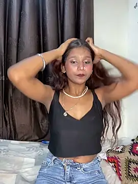 Cutiepie- online show from April 12, 7:27 pm